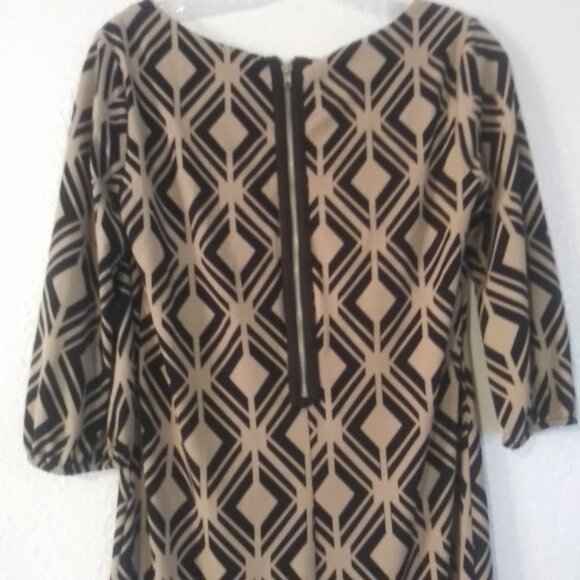 Enfocus women's size 6P beige and black diamond print dress - Picture 5 of 12